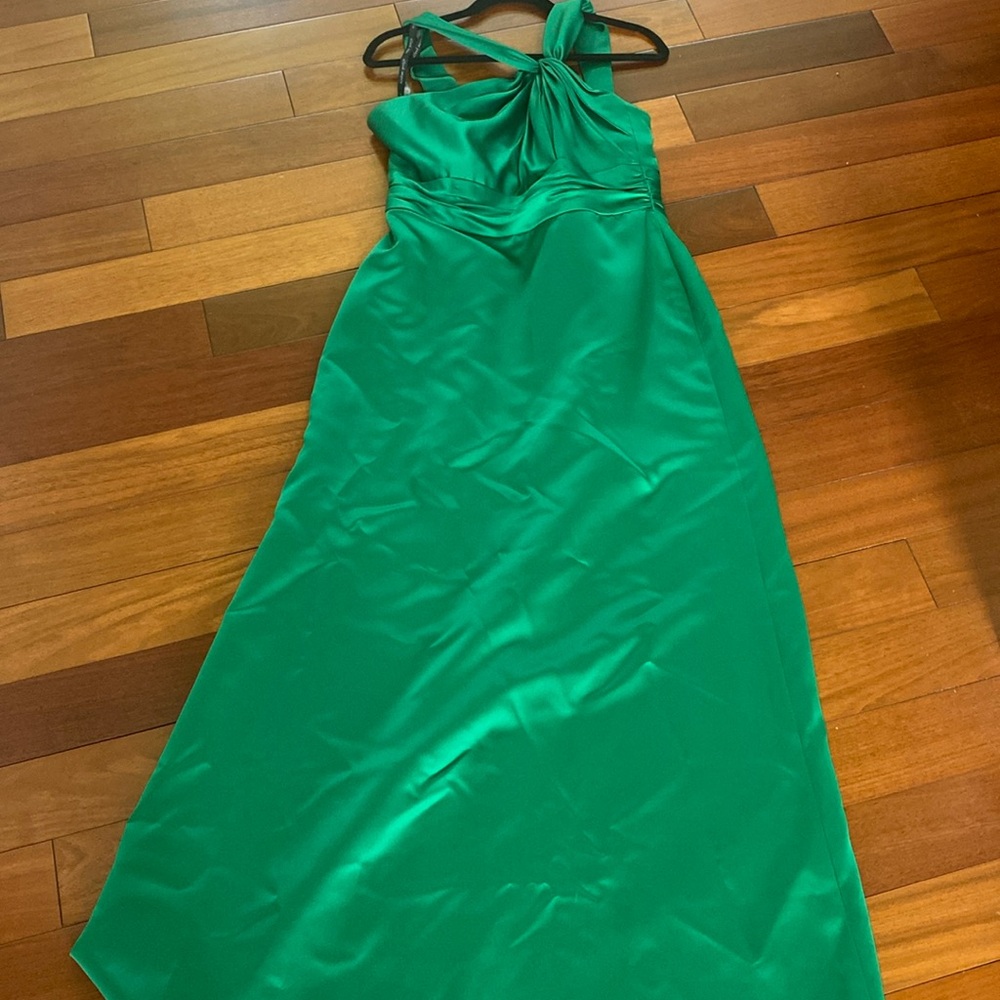 Alfred Angelo Ladies Emerald Green gown size 12